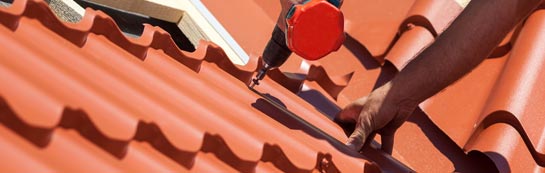 save on Baile An Truiseil roof installation costs